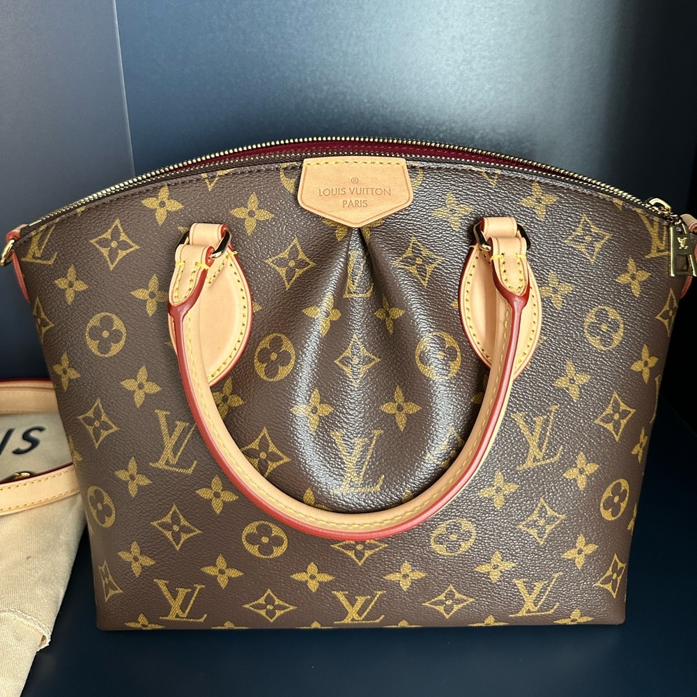 Excellent Louis Vuitton Boetie PM NM